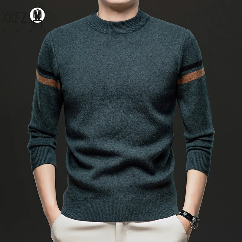 New Autumn and Winter Men's Casual and Fashionable Long Sleeved Round Neck Knitted Sweater Warm and Versatile Top