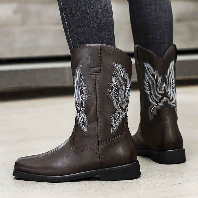 Men's embroider high top casual boots four seasons new light non-slip comfort soft-sole outdoor fashion walking Motorcycle boots
