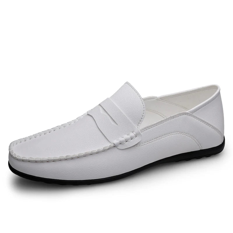 Men's fashion leather shoes Four Season new plus size casual soft sole white shoes anti slip outdoor business dress leather shoe