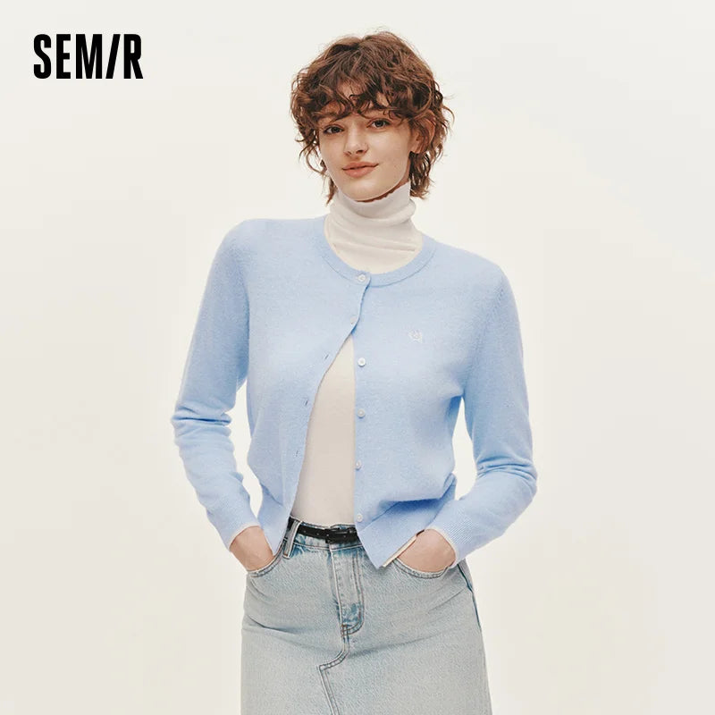 Semir Knitted Sweater Slim Fit Embroidered Pullover Women 2025 Winter Short Style Round Neck Layered Top