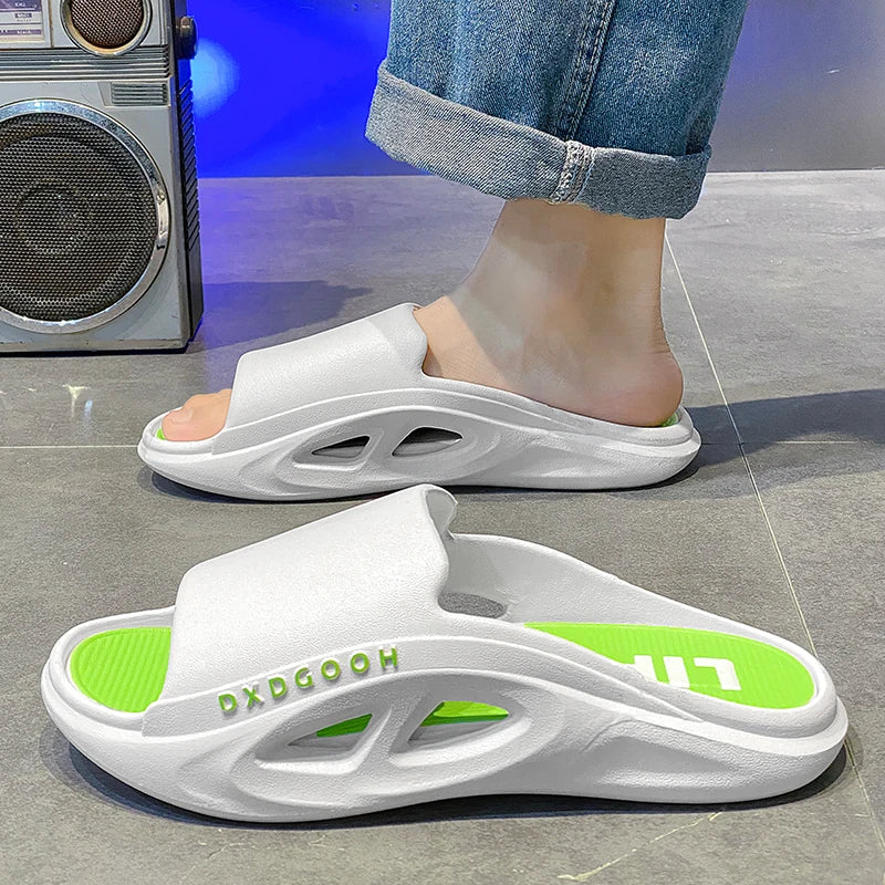 Men's casual slippers summer breathable lightweight soft-sole anti-slip outdoor beach shoes fashion youth Joker sports slippers