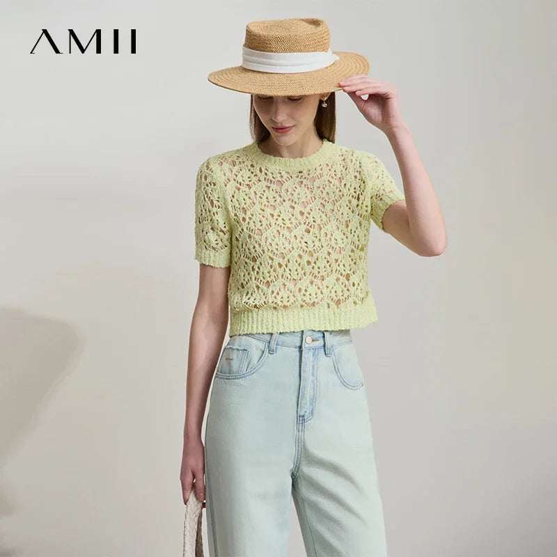 អាវយឺតប៉ាក់ Amii Minimalist សម្រាប់នារី កមូល 2025 រដូវស្លឹកឈើជ្រុះ ដៃខ្លី ក្រូម រាងប្រហោង អាវរលុង ស្រស់ស្អាត 12541165