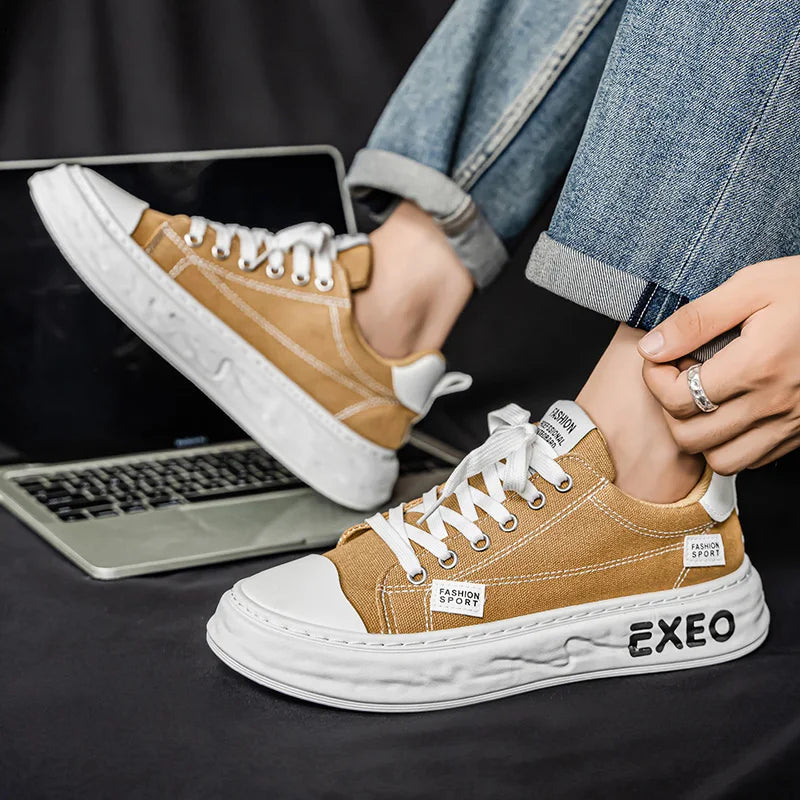 Men's casual canvas shoes four seasons new breathable light soft sole outdoor walking shoes fashion Thick sole sports board shoe