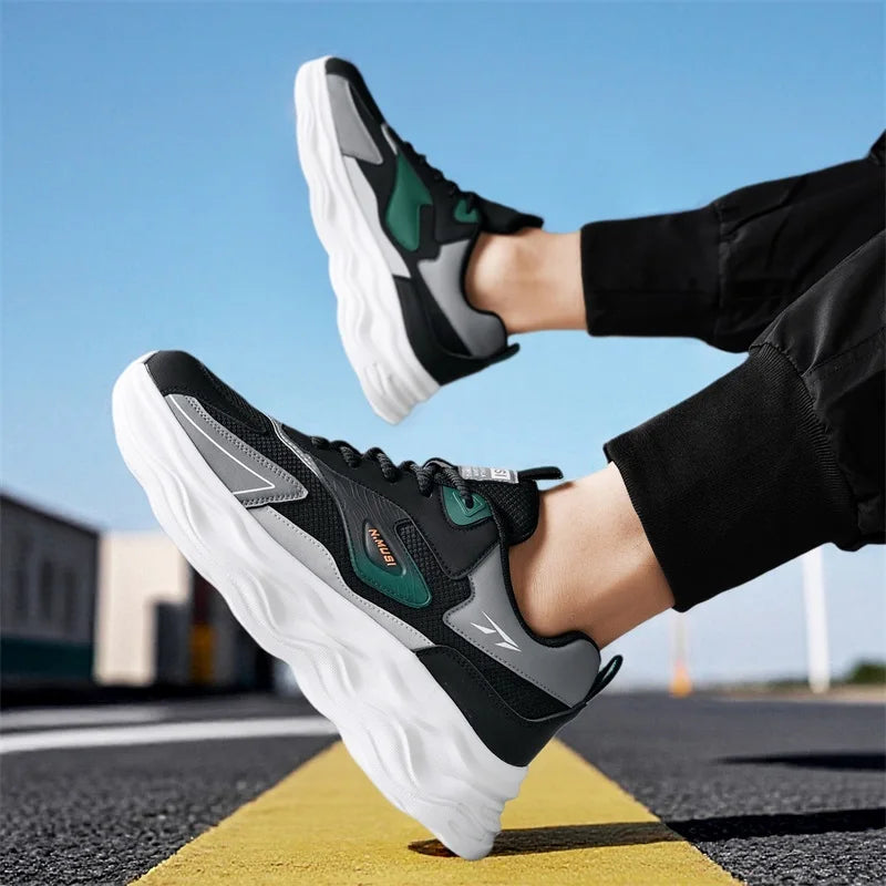 Men's lightweight casual sneakers New spring summer Thick-sole outdoor racing running shoes student breathable speed sports shoe