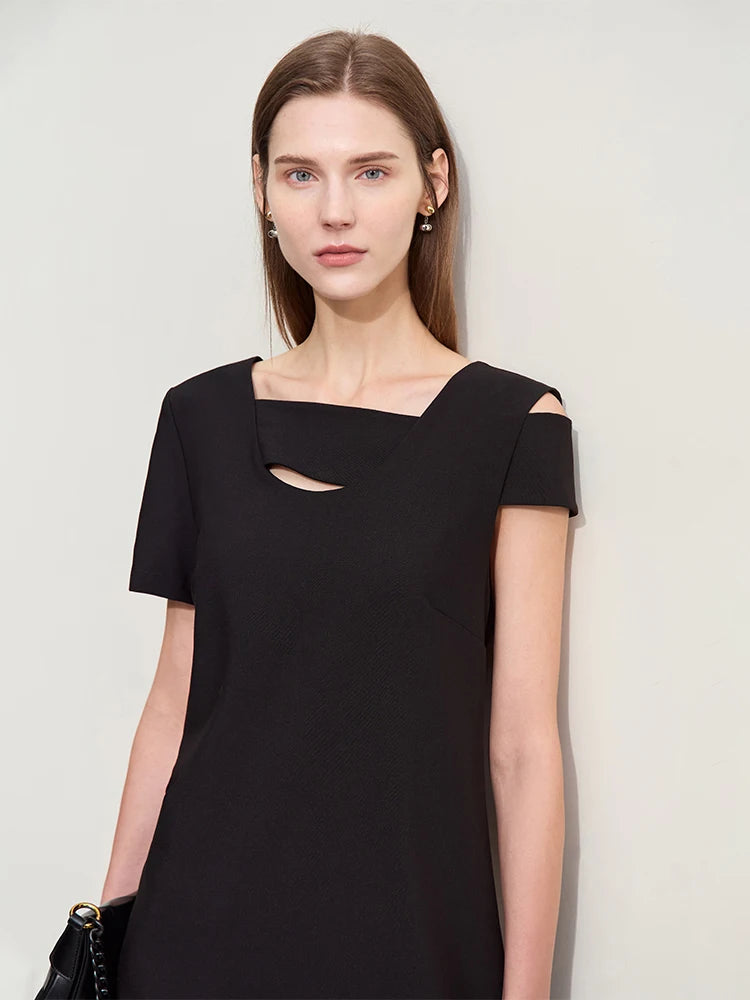 រ៉ូប Amii Minimalism ដៃខ្លីសម្រាប់ស្ត្រីឆ្នាំ ២០២៦ រដូវក្តៅថ្មី Asymmetric Straight Solid Chic រ៉ូបខ្លី A-Line ស្រី 12442073