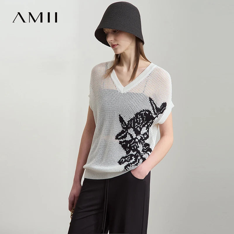 អាវយឺត AMII រដូវក្តៅសាមញ្ញបំផុតសម្រាប់ស្ត្រីឆ្នាំ ២០២៦ អាវខ្លីក V ដៃខ្លីប្រហោងសម្រាប់ស្ត្រីម៉ូដថ្មីរលុង ១២៥៤២១៤២