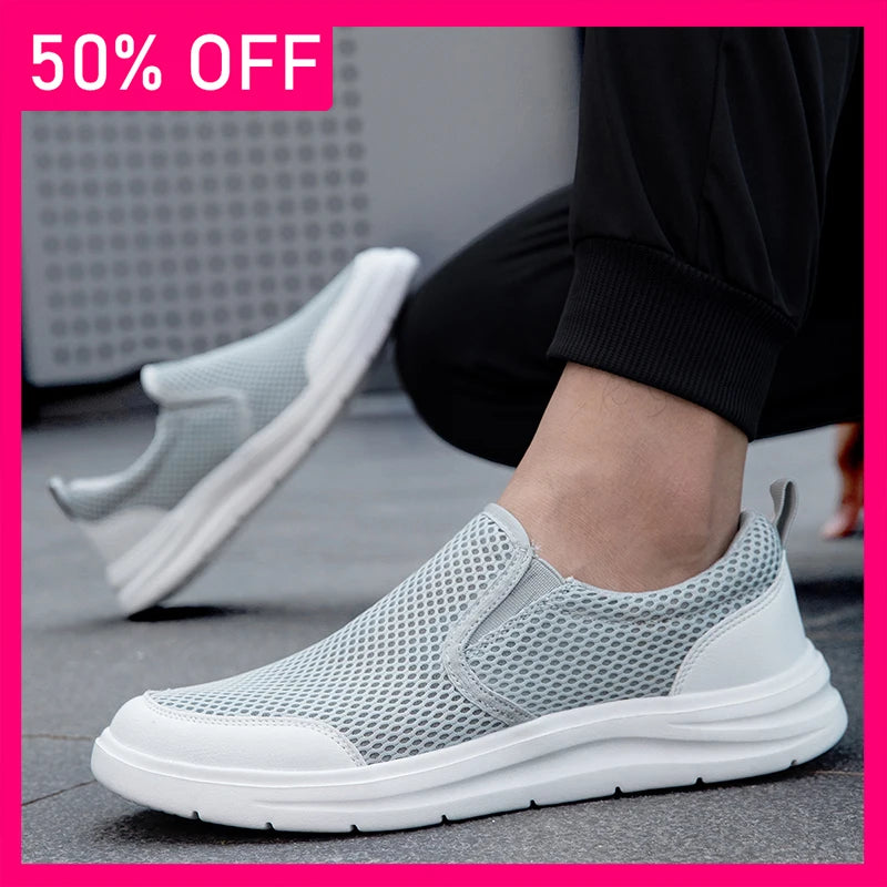 Men Casual Shoes Summer New Mesh Comfortable Breathable Outdoor Walking Jogging Shoes Teenagers Black Daily Wear Casual Shoes