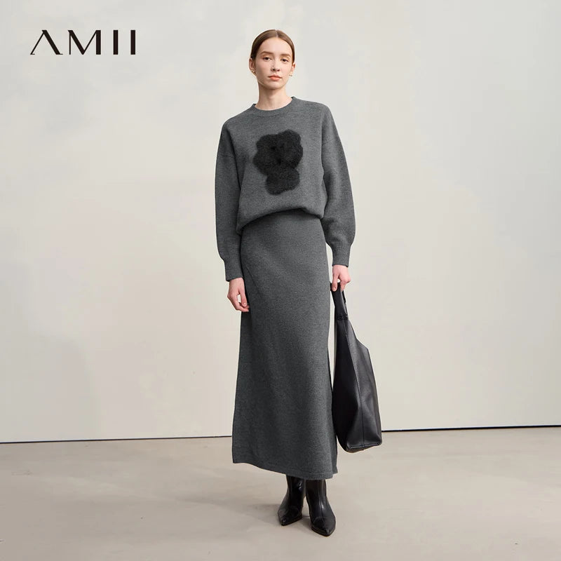 AMII Women's Sweater 2026 Winter New Minimalist Casual Loose Long Sleeve Sweater Solid Color Elegant Knitted Long Skirt 12524050
