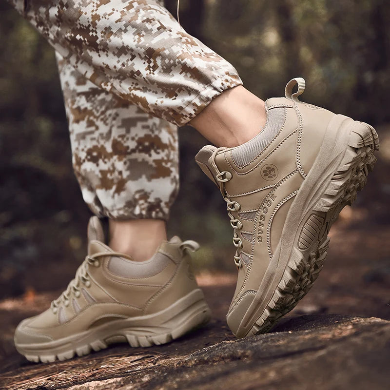 Men's Combat Boots Four seasons Breathable Light Casual Hiking Walking boots Outdoor Jungle Anti-slip Battlefield Training Boots