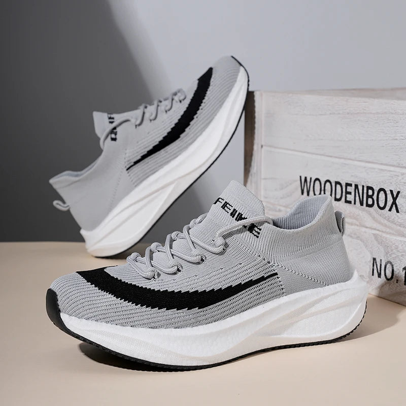 Mens Running Shoes 2025 New Breathe Mesh Lightweight Cushioning Daily Fitness Sneakers Outdoor Flat Mesh Tennis Shoes for Men