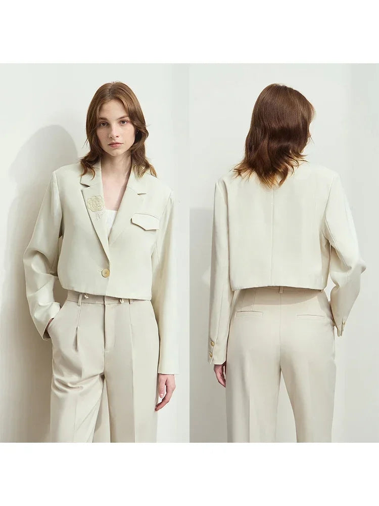 Amii 2026 Short Jacket Women's Shoulder Padded Suit Collar Rose Beaded Embroidery Autumn Long-sleeve Commuter Top 12521069
