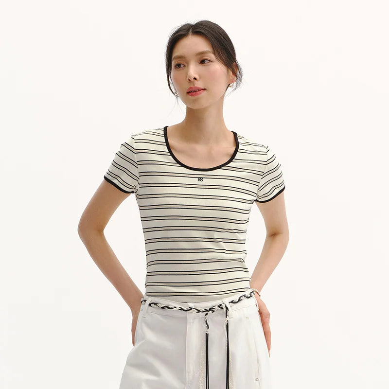 Semir Women Tshirt Cool Feeling Contrast U Neck Straight Shoulder Slim Embroidery Summer 2026 Casual Fashion Top
