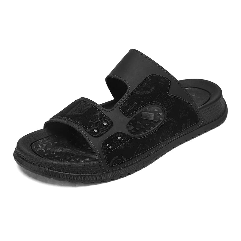 Men's casual slip-on slippers New summer soft-sole anti-slip outdoor walking beach shoe breathable light fashion sports slippers