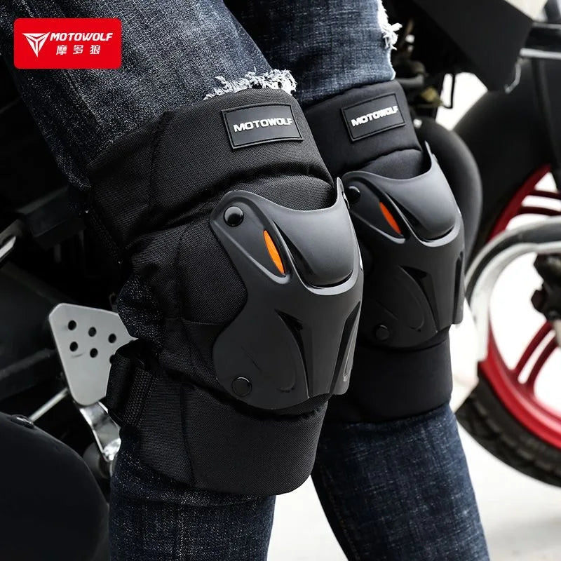ឈុតការពារកែងដៃម៉ូតូ Four Seasons Motowolf ឈុតការពារជង្គង់ម៉ូតូ ការពារសុវត្ថិភាពពេលប្រណាំង ប្រឆាំងនឹងការធ្លាក់