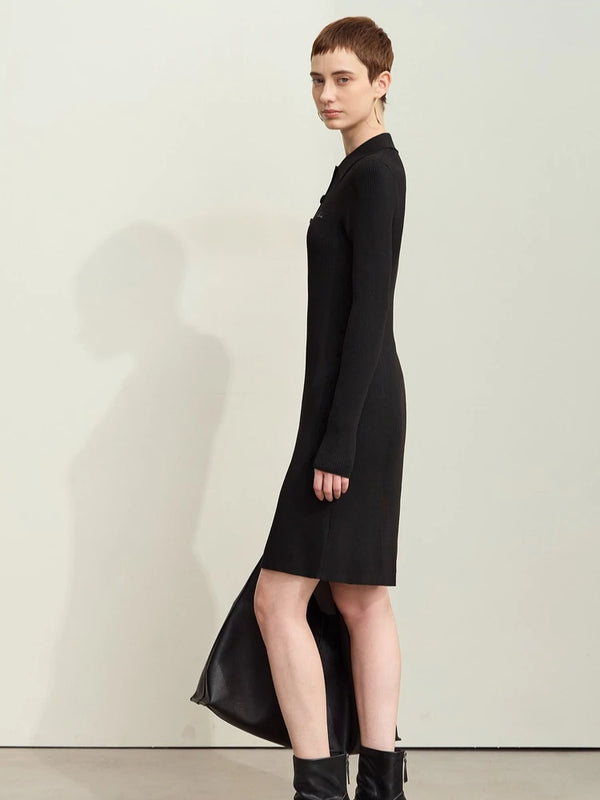 រ៉ូប Amii Minimalism សម្រាប់ស្ត្រី 2026 រដូវស្លឹកឈើជ្រុះថ្មី Office Lady Lapel Letter Embroidery Slim Casual Solid Midi Knit Dress 12413014