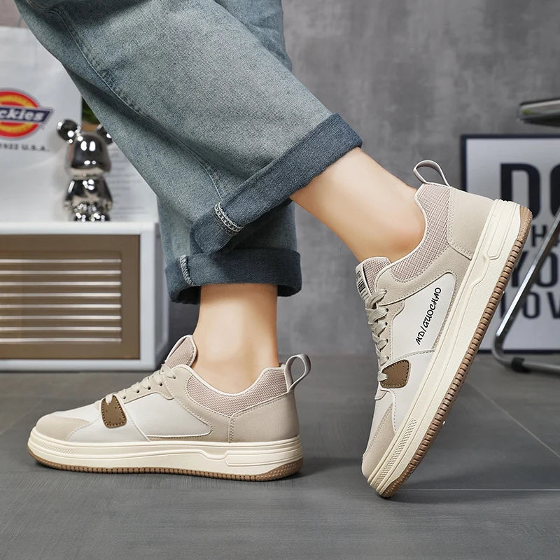 Men's Korean casual shoes Four seasons new soft-sole breathable light outdoor walking shoes fashion youth flat sports board shoe
