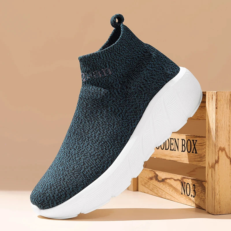 Couples Casual Sports Shoes Summer 2025 Breathe Lightweight Walking Shoes Daily Training Sneakers for Men Women