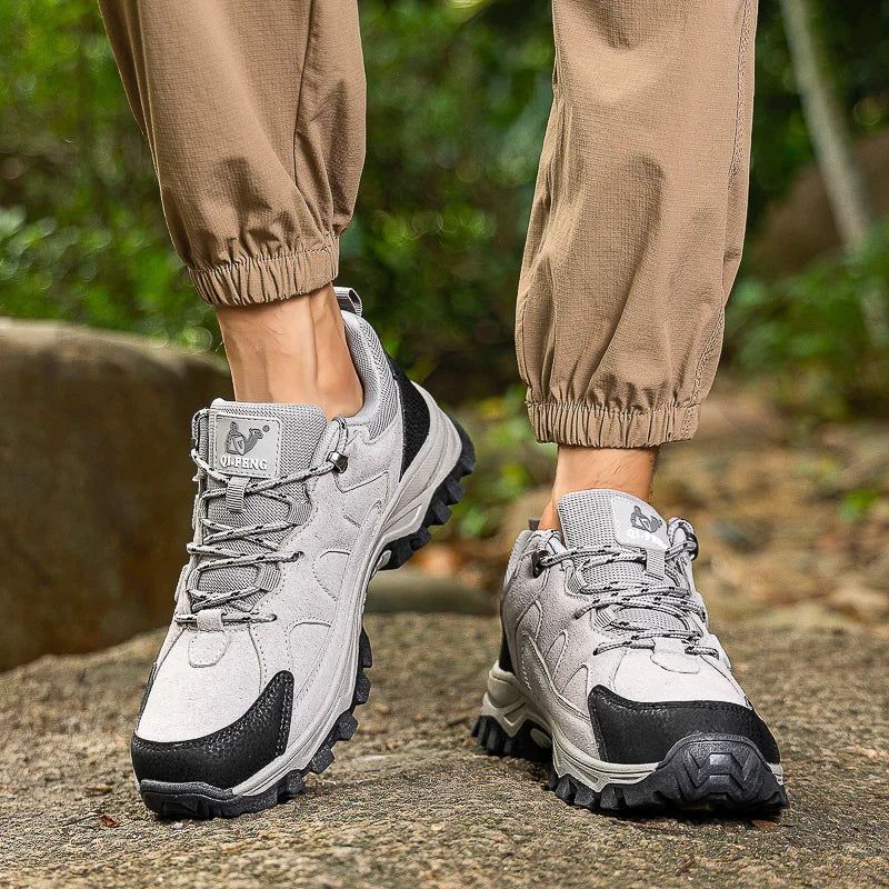 Men's off-road hiking sneakers four season Non-slip comfort outdoor casual walking shoes fashion plus size sports running shoes