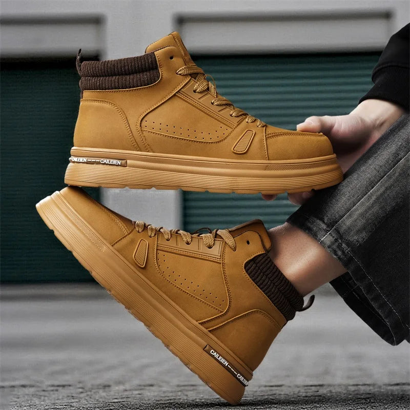 Men's Casual Shoes Four Seasons New High-Top Breathable Soft Sole Non-Slip Outdoor Walking Shoes Youth Joker Sports Board Shoes
