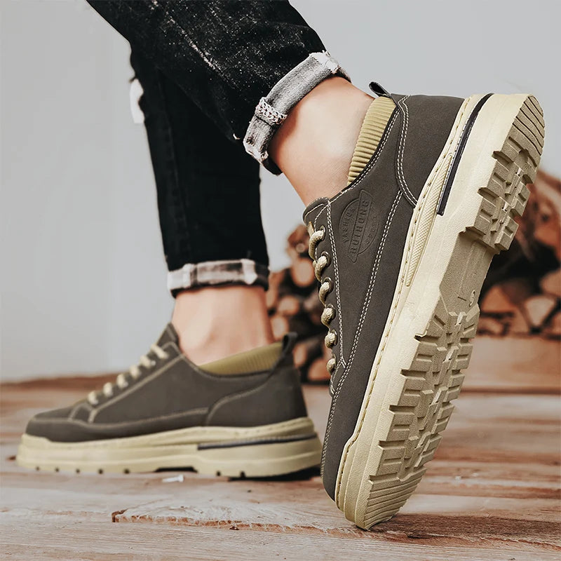 Men's shoes casual sports shoes four season soft soled comfortable outdoor workwear shoes safety shoes fashion youth socks shoes