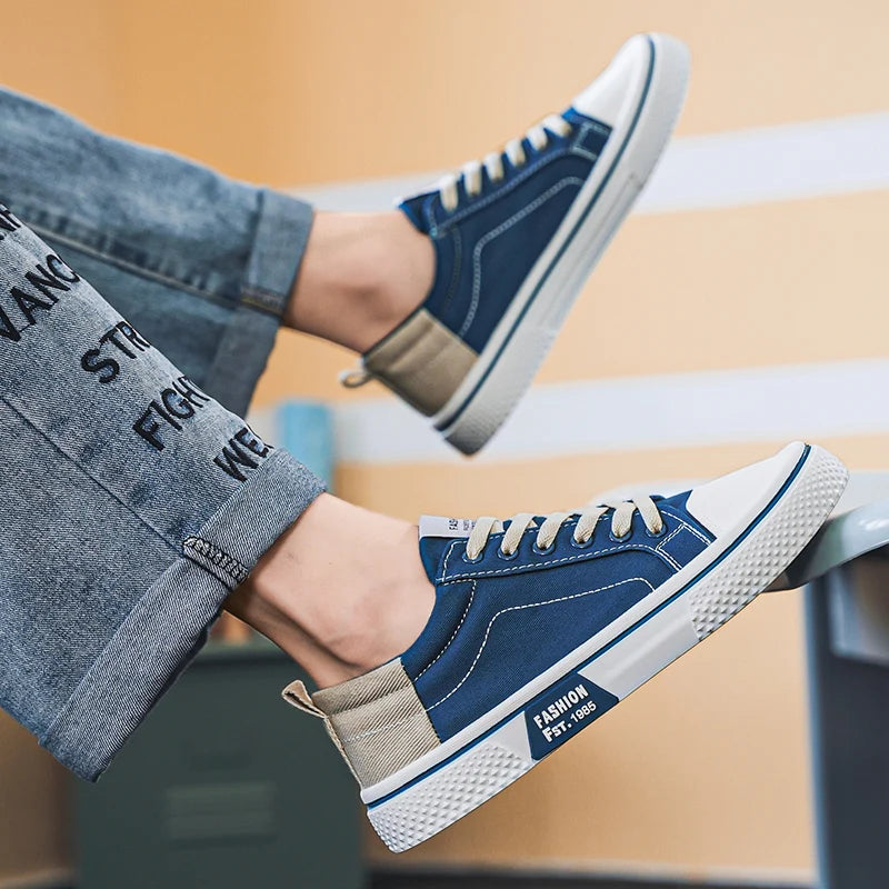 Men's plus-size canvas shoes summer breathable soft-sole non-slip comfort outdoor walking shoes Fashion youth sports board shoes