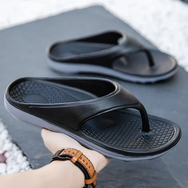 Men's Thick Sole EVA Flip‑Flops Massage Insole Non‑Slip Casual Beach Slippers for Indoor Outdoor Sandals Cushioned Support
