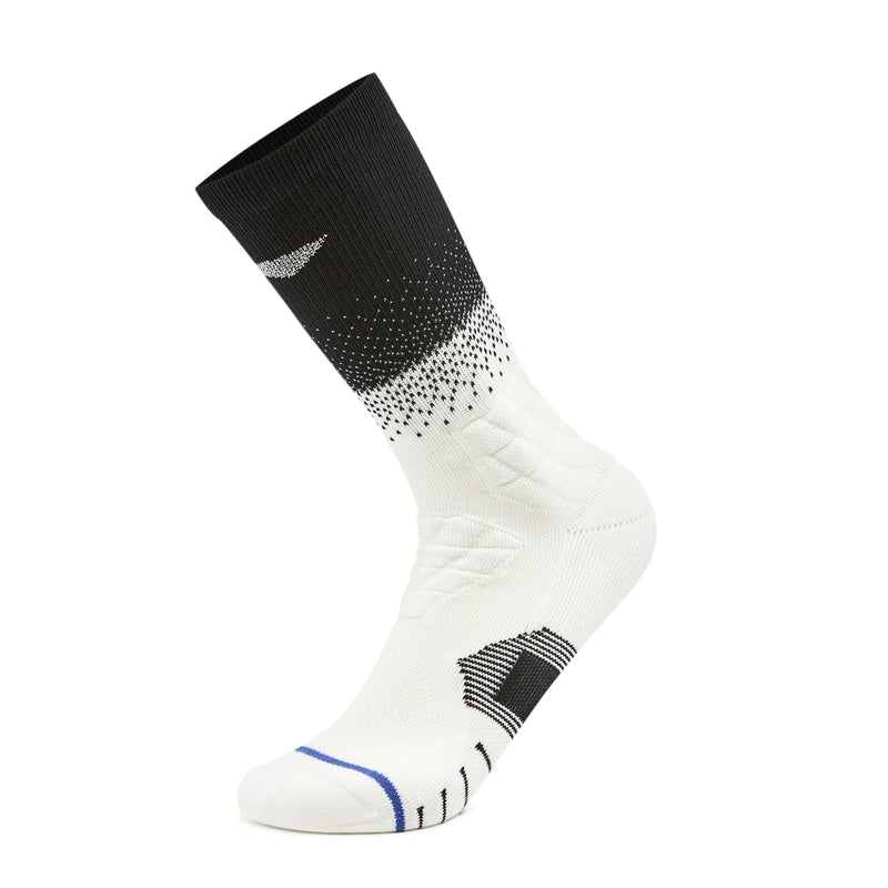 ស្រោមជើងបាល់បោះ Li-Ning Unisex ទំហំ 24-28cm LN ធន់នឹងបាក់តេរី ទន់ និងយឺត មានផាសុកភាព ស្រោមជើងកីឡាទាន់សម័យ AWLW037