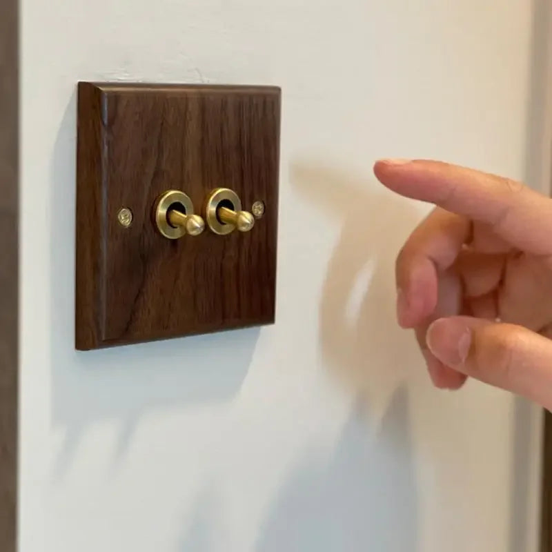 Retro Uk 13A Wall 2gang2way Light Switch,antique Villa High Power USB C Fast Charging Solid Wood Socket,home Speed Dimming Panel