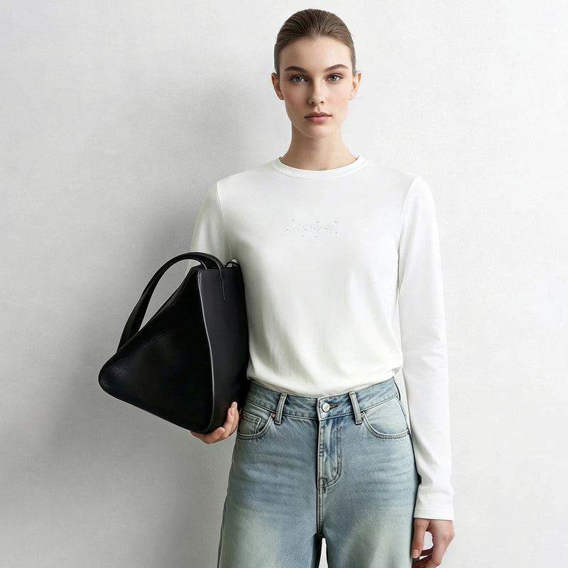 Amii Women's Long Sleeve Top 2026 Autumn New Letter Embroidered Elastic Women's T-shirt Round Neck Basic Versatile Tee 12613006