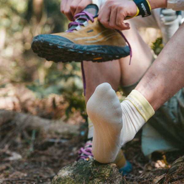 ស្រោមជើង Naturehike Runner ពាក់កណ្ដាលកំភួនជើង ស្ងួតរហ័ស រត់ក្រៅផ្ទះ ឡើងភ្នំ ស្រូបឆក់ មានខ្យល់ចេញចូលបាន ធន់នឹងការកកិត