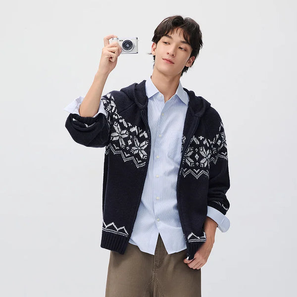 អាវកាឌីហ្គែនបុរស Semir រចនាបថបុរាណ ដៃអាវមានមួក រចនាបថធរណីមាត្រ Jacquard ដៃអាវ Raglan ឆ្នាំ ២០២៦ សម្លៀកបំពាក់ប្រចាំថ្ងៃរដូវរងាថ្មី រចនាបថធម្មតាសម្រាប់ទីក្រុង