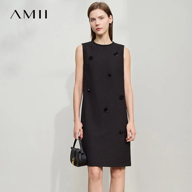 រ៉ូប Amii Minimalist Elegant Summer 2026 រ៉ូបថ្មីសម្រាប់នារី Office Lady ដៃខ្លី O Neck រាងដូចអង្កាំ ម៉ូដសាមញ្ញ 12522055