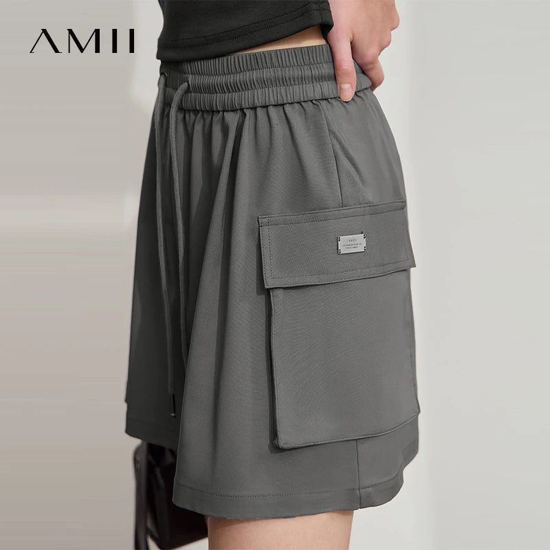AMII ខោខ្លីរដូវក្តៅថ្មីសម្រាប់នារី រចនាបថសាមញ្ញ មានហោប៉ៅ សាមញ្ញ ទាន់សម័យ ទាន់សម័យ 12522041