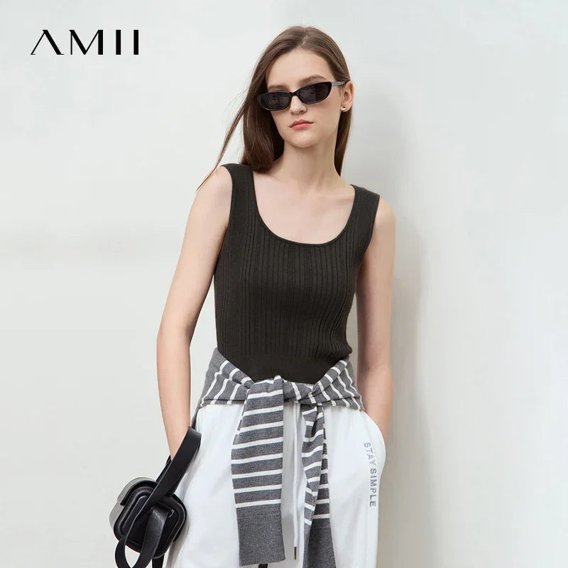 Amii Minimalist Woolen Suspender Vest 2026 Summer New Solid Large U-neck Short Slim Versatile Commuter Crop Top Women 12521004