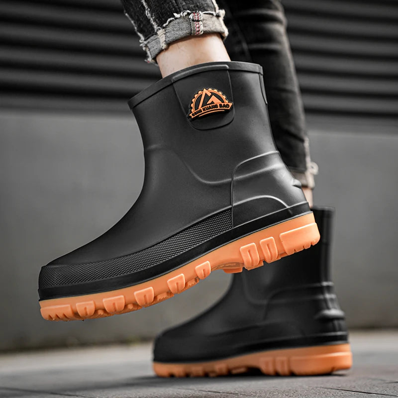 Men's rain boots four seasons new waterproof non-slip comfortable outdoor fishing shoes fashion Joker garden casual rain boots
