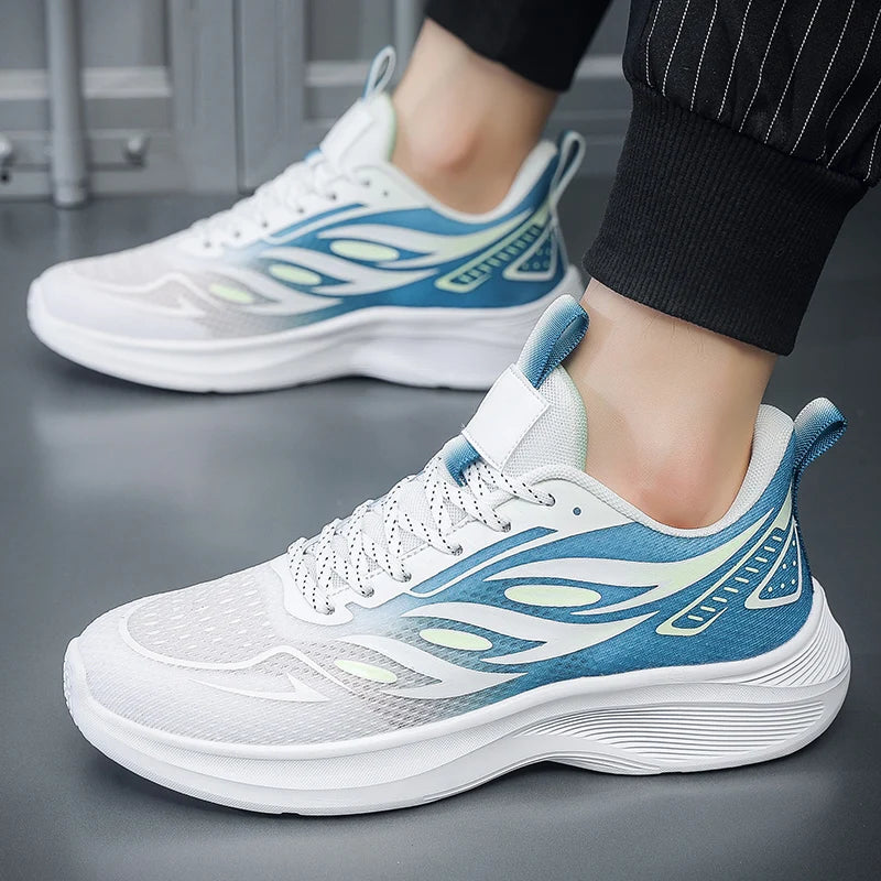 Men's lightweight casual sneakers spring summer new soft-sole breathable outdoor racing running shoes student speed sports shoes