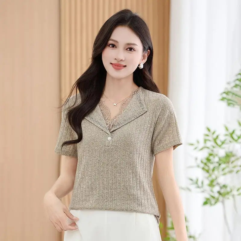 អាវយឺតក V ដៃខ្លីរដូវក្តៅសម្រាប់ម៉ាក់វ័យកណ្តាល អាវប៉ាក់ស្តើងសម្រាប់ស្ត្រី រចនាបថថ្មី ឆើតឆាយ