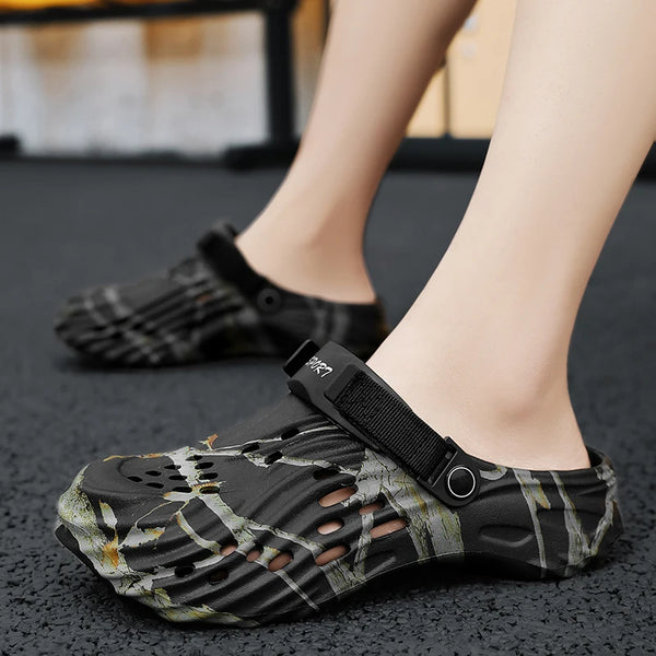 Lightweight Garden Shoes Men Big Size 46 47 Rubber Sandals Summer Shoes Beach Sandals Soft Breathable Zuecos Hombre