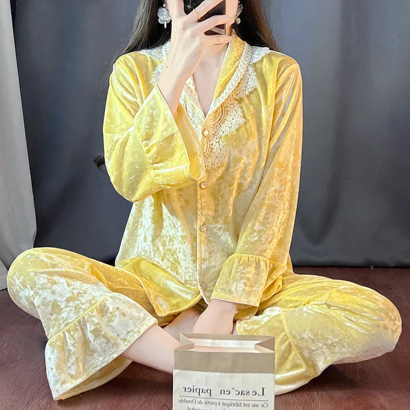Luxury Vintage Nightwear Two-piece Set Floral Golden Velvet Pajama Sets Women Long Sleeve Cardigan Pants Sleepwear Homewear