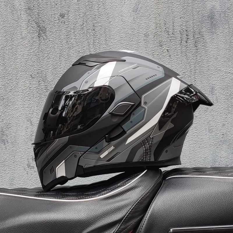 2024 New Motorcycle Helmet DOT Certified Double Lens Open Face Helmet Safety Modular Flipped Helmet with Sunshade