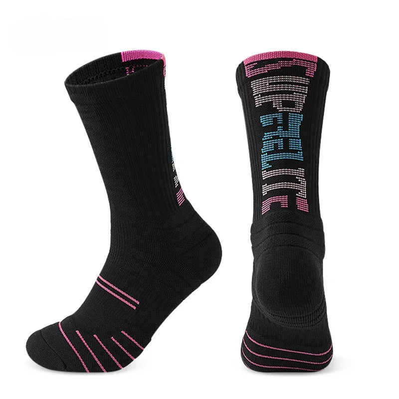 WRELS 1/2/3 Pairs Crew Athletic Socks Thick Cushioned Socks Men Women Moisture Wicking Breathable Casual Hiking Workout Socks
