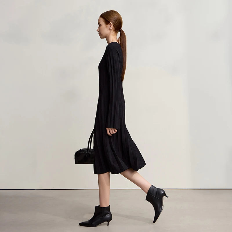 Amii New Dresses For Woman V-neck Flare Sleeve Casual Medium And Long Elastic 2026 Winter Elegant Wool Midi Dresses 12544214