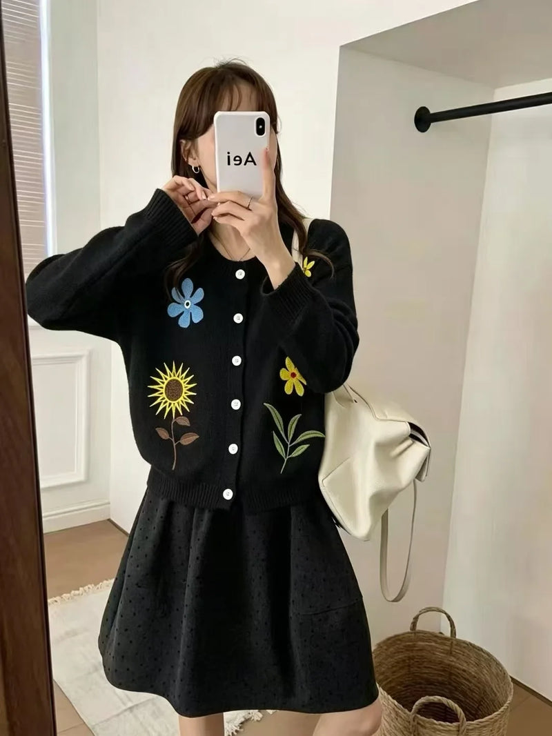 French Retro Embroidered Flower Knitted Cardigan Coat Spring Autumn New Versatile Sweater Women's Jacket Knitwear Clothing