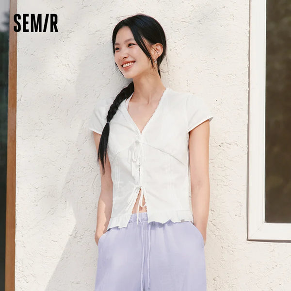 អាវខ្លី Semir សម្រាប់នារី ក V រាងមូល ស្លីម ស្អាត គួរឲ្យស្រលាញ់ អាវធម្មតា ម៉ូដរដូវក្តៅ ឆ្នាំ២០២៦ ស្លៀកប្រចាំថ្ងៃ
