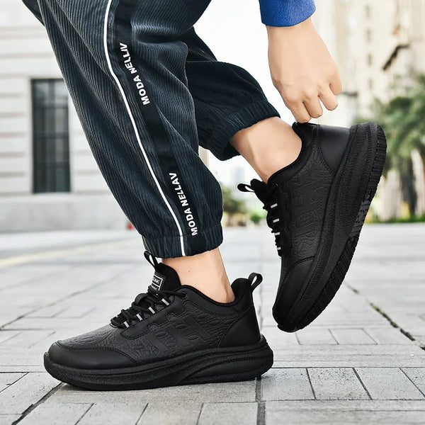 Chef Shoes Four Season New Breathable Non-slip Waterproof Oil-proof Hotel Kitchen work shoes Light Men's Outdoor Casual sneakers