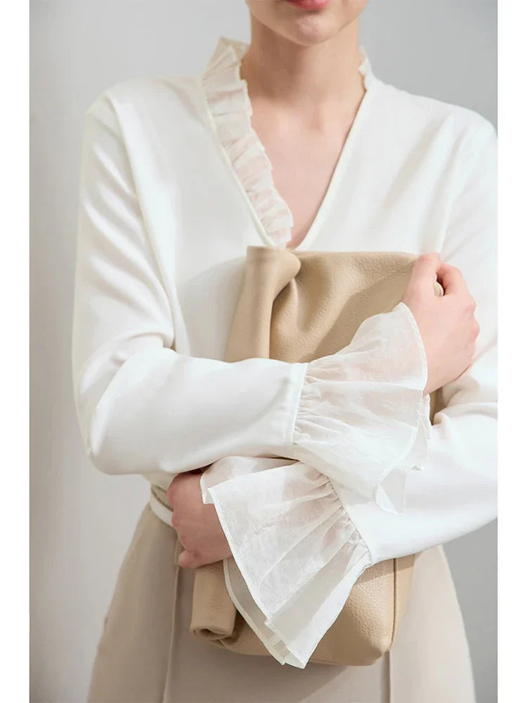 អាវ AMII Minimalist Chiffon សម្រាប់ស្ត្រី រដូវស្លឹកឈើជ្រុះឆ្នាំ ២០២៥ អាវការិយាល័យថ្មី V-neck Ruffle Splicing អាវដៃវែងរលុង 12511078