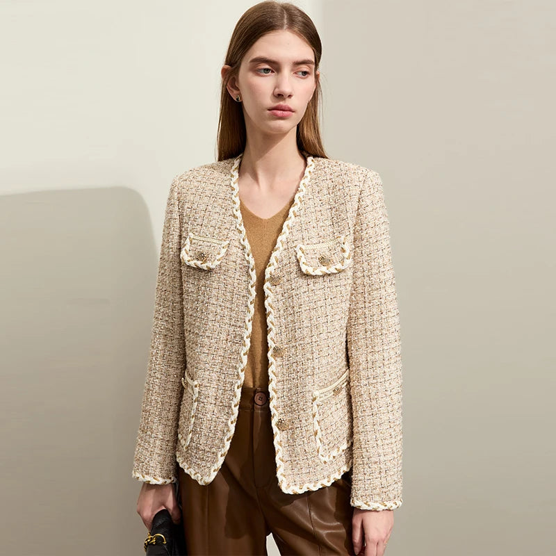 AMII Elegant Woolen Coats For Woman 2026 Autumn New V-neck Wool Tweed Jacket Women's Retro Loose Straight French Top 12343512