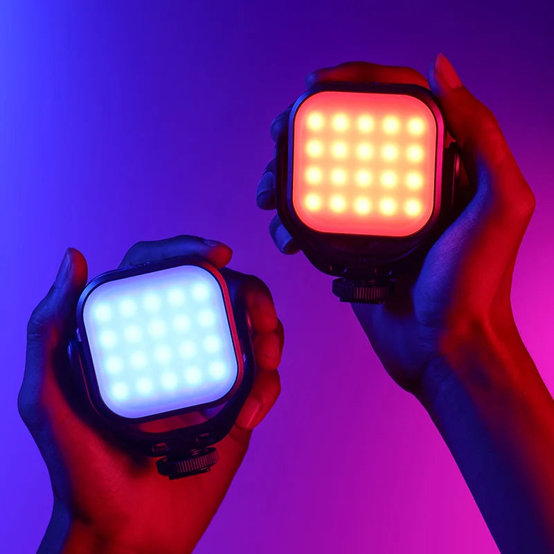 ភ្លើងវីដេអូ Ulanzi VL66 RGB 2500-6500K CCT បង្វិលបាន 360° ភ្លើងពេញ 2000mAh ជាមួយវីស 1/4 សម្រាប់ជើងកាមេរ៉ាថតវីដេអូ Vlog ផ្ទាល់