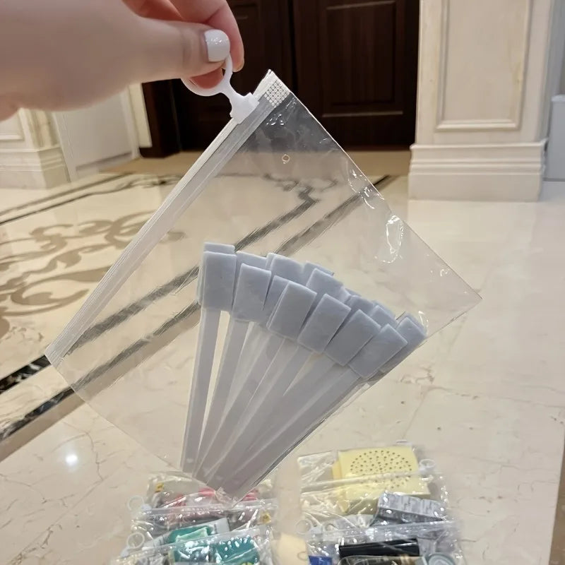 5pcs Transparent Rectangular Plastic Zipper Bags with Pull Rings, Pouches for Organizing Socks, Underwear, for Home, Moving.