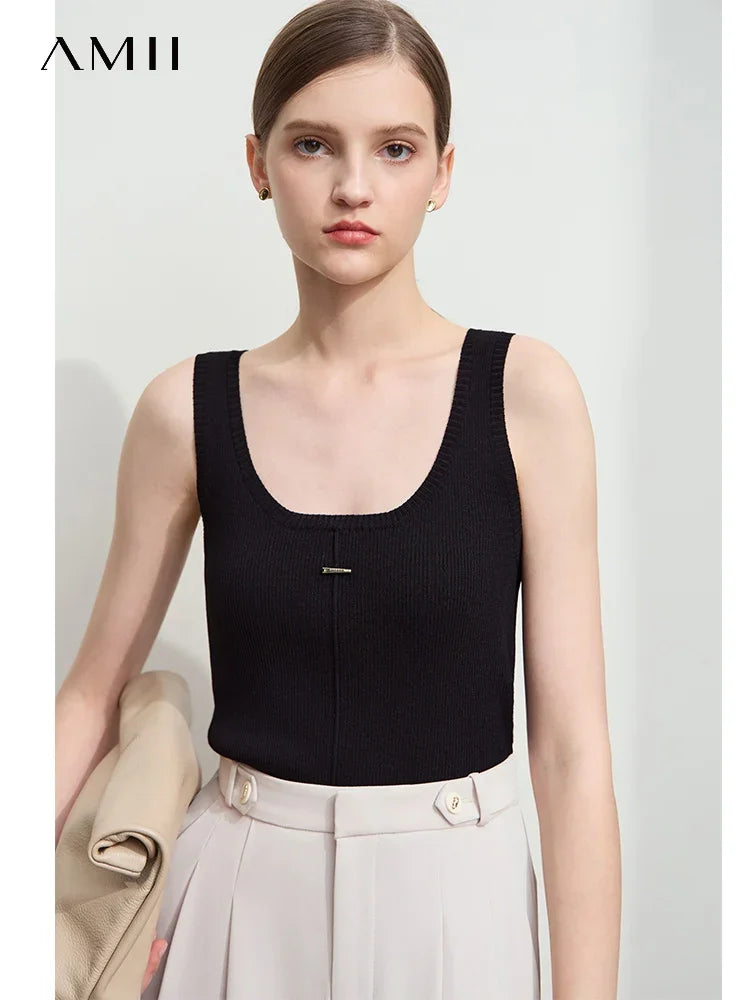 AMII Minimalist Camisole For Women 2025 Autumn New High Street U Neck Metal Decoration Knitted Vest Slim Inner Tops 12511028